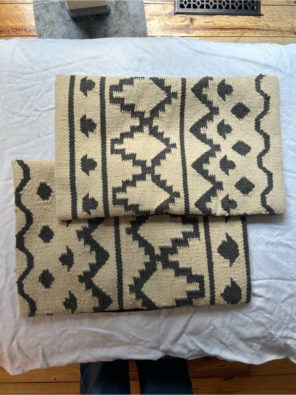 Ellen Degeneres Cream and Black Geometric Pillow Covers Wool